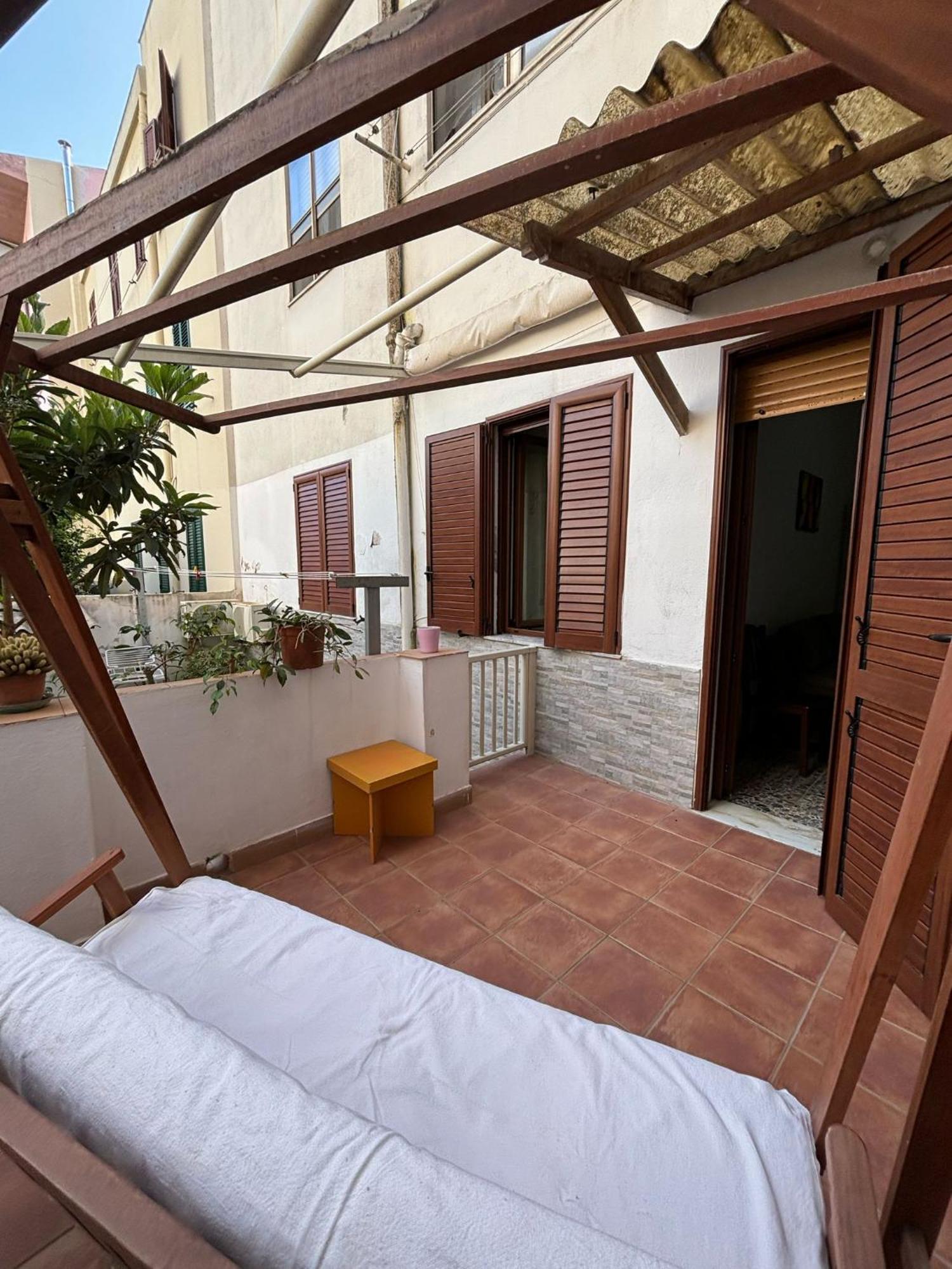 Pm 41 Via Ennio Porrino Guest House 阿尔盖罗 外观 照片