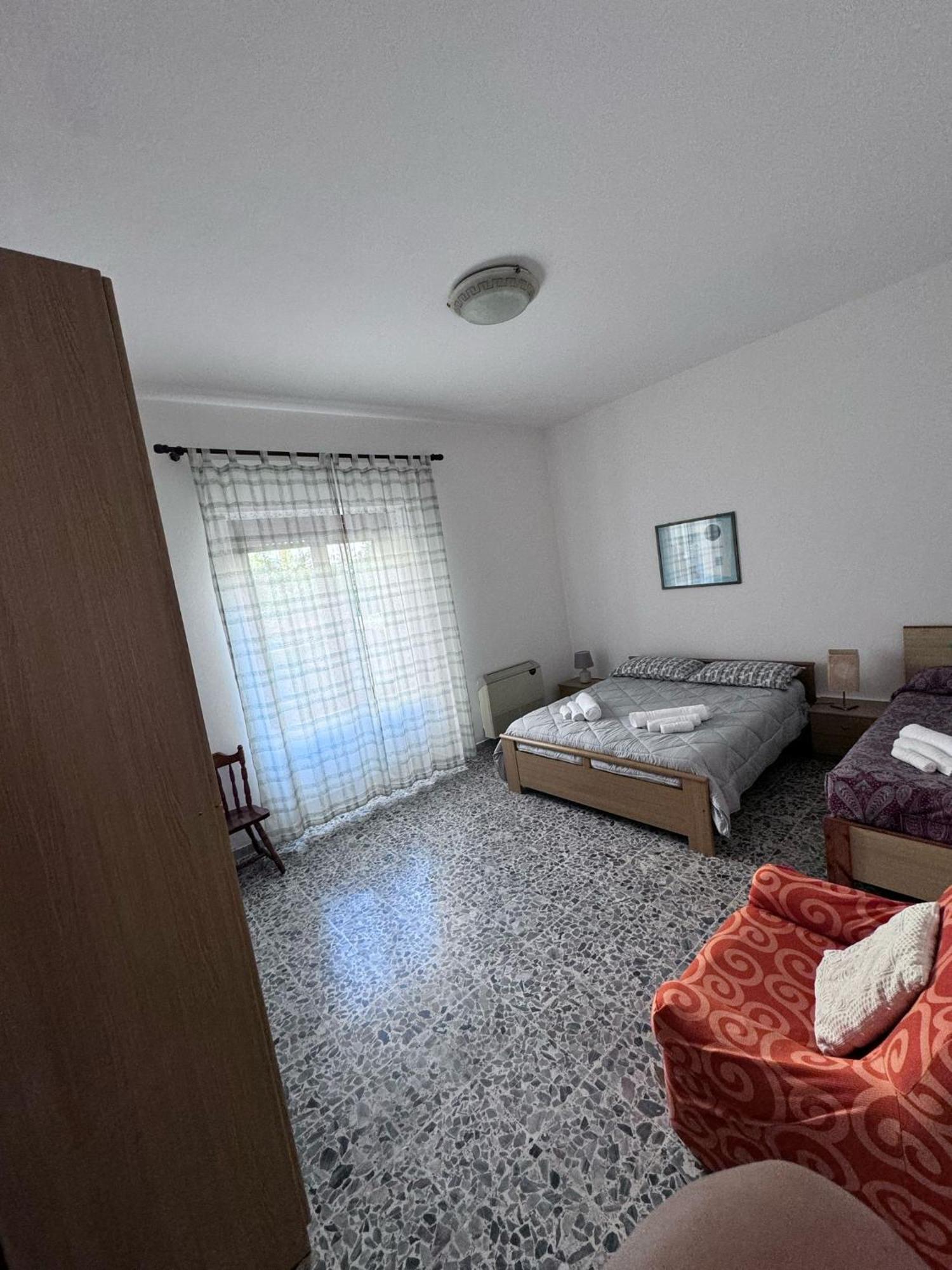 Pm 41 Via Ennio Porrino Guest House 阿尔盖罗 外观 照片