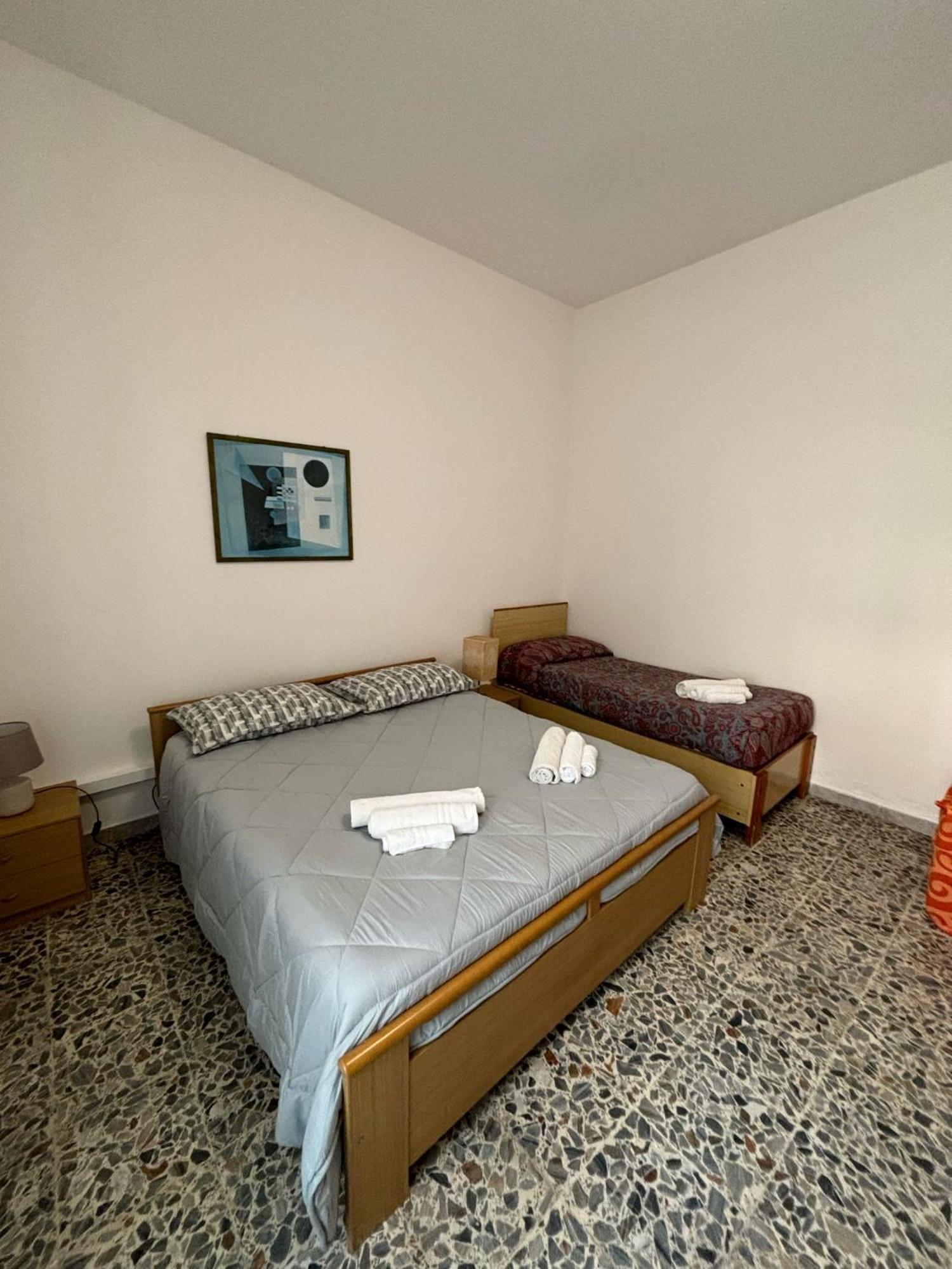 Pm 41 Via Ennio Porrino Guest House 阿尔盖罗 外观 照片